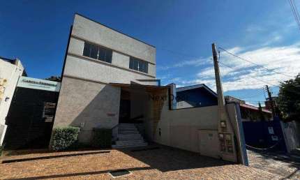 Prédio Comercial para venda e aluguel em Jardim Guanabara de 320.00m² com 2 Garagens