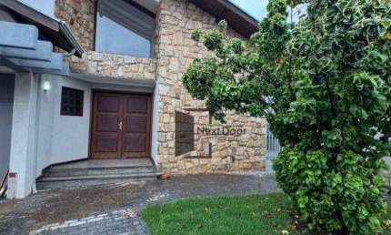 Casa para venda e aluguel em Parque Das Universidades de 320.00m² com 4 Quartos, 2 Suites e 5 Garagens
