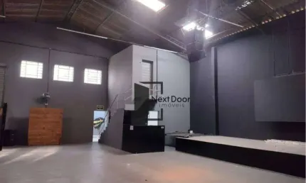 Galpão / Depósito / Armazém para venda e aluguel em Jardim Campos Elíseos de 512.00m² com 5 Garagens