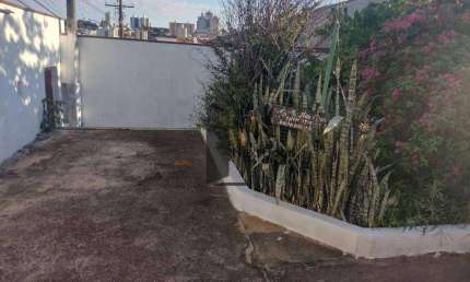 Casa para venda em Jardim Nova Europa de 50.00m² com 2 Quartos e 2 Garagens