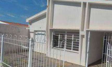 Casa para venda em Vila Marieta de 133.00m² com 4 Quartos, 1 Suite e 3 Garagens