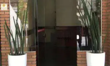 Apartamento para alugar em Cambuí de 183.00m² com 3 Quartos, 1 Suite e 1 Garagem