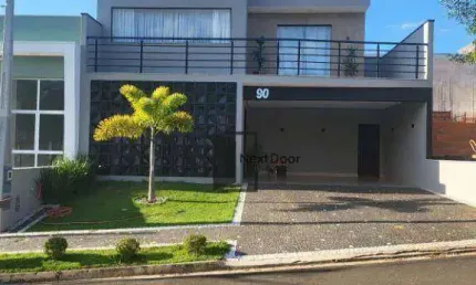 Casa para venda em Parque Olívio Franceschini de 225.00m² com 3 Quartos, 2 Suites e 4 Garagens