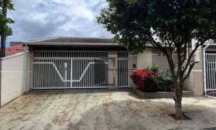 Casa para venda em Parque Via Norte de 180.00m² com 4 Quartos, 1 Suite e 2 Garagens