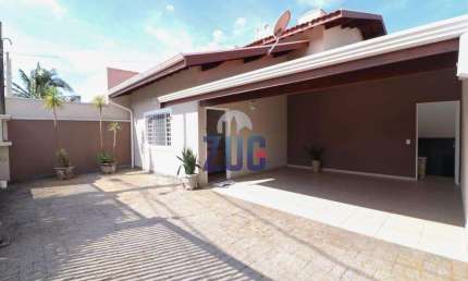 Casa à venda em Valinhos, Jardim Novo Horizonte, com 3 quartos, com 217.65 m²