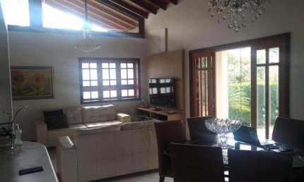 Sobrado à venda em Valinhos, Vila Faustina II, com 1 quarto, com 307 m²