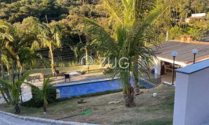 Chácara à venda em Vinhedo, Caixa D´Água, com 4 suítes, com 2580 m², Condominio Vale da Santa Fé