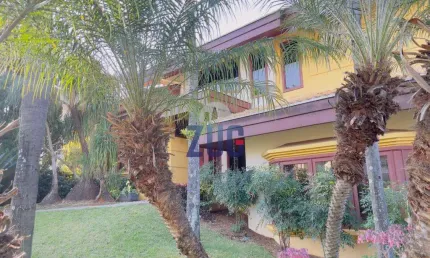 Sobrado à venda em campinas, vila hollândia, com 5 suítes, com 519 m², condomínio residencial colina