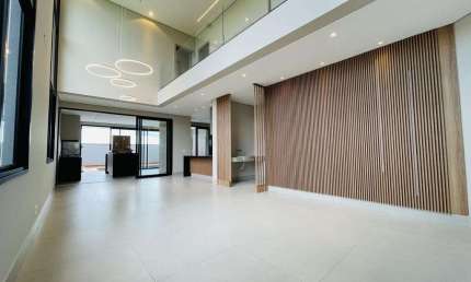 Sobrado à venda em Campinas, Swiss Park, com 4 quartos, com 320 m², Swiss Park - Glarus