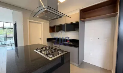 Sobrado à venda em valinhos, roncáglia, com 3 suítes, com 247.6 m²