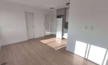 Apartamento à venda no Cambuci com vaga Mude já- R$ 300mil