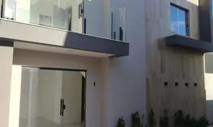 Casa para Venda em Lauro de Freitas, Ipitanga, 4 dormitórios, 1 suíte, 3 banheiros, 1 vaga
