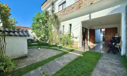 Casa com 4 quartos à venda no Canto do Forte, Praia Grande 