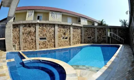 Casa em condomínio fechado com 2 quartos à venda na Vila Mirim, Praia Grande 