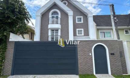 Sobrado com 3 dormitórios à venda, 164 m² por R$ 1.320.000 - Centro - Pinhais/PR