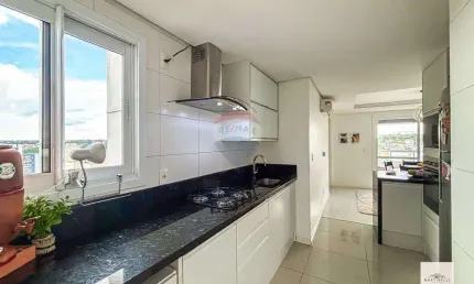 Apartamento semimobiliado com 70,5m² e dois dormitórios