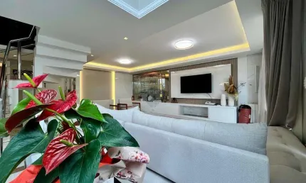 Apartamento Duplex mobiliado e equipado- Bairro Sanvitto - 03 Suites 03 vagas