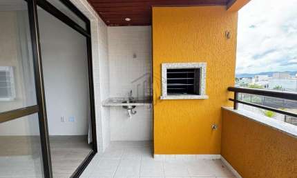 Apartamento à venda no bairro Balneário - Florianópolis/SC