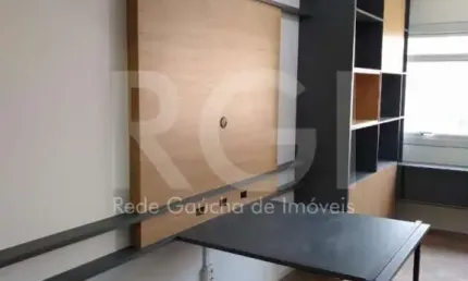Sala comercial para alugar na Rua Uruguai, Centro Histórico, Porto Alegre