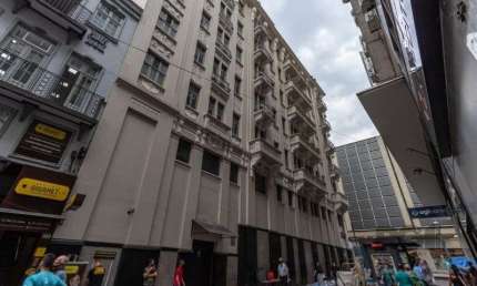 Prédio para alugar na Rua Uruguai, Centro Histórico, Porto Alegre