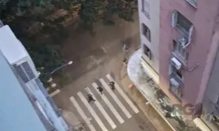 Sala comercial à venda na Rua Vigário José Inácio, Centro Histórico, Porto Alegre