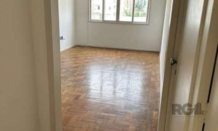 Apartamento 2 Dormitório(s) Bairro Centro Histórico