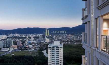 Apartamento com 3 quartos à venda na Rua 306, Meia Praia, Itapema