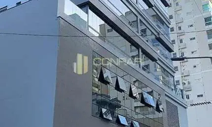 Apartamento com 3 quartos à venda na Rua 315, Meia Praia, Itapema