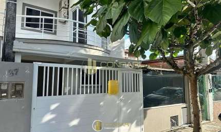 Casa com 4 quartos à venda em Meia Praia, Itapema 