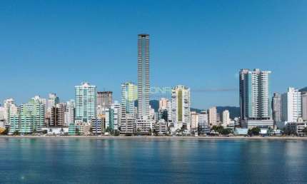 Apartamento com 4 quartos à venda na Rua 210, 30, Meia Praia, Itapema