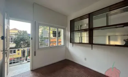 Apartamento com 3 quartos à venda na Rua Duque de Caxias, Centro Histórico, Porto Alegre, 97 m2 por R$ 384.000