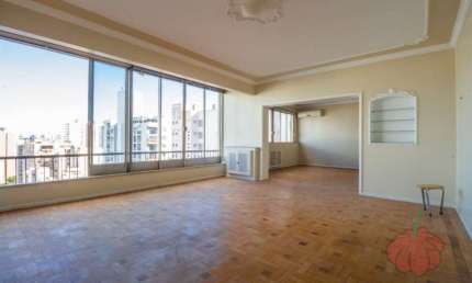Apartamento com 3 quartos à venda na Rua Duque de Caxias, Centro Histórico, Porto Alegre, 170 m2 por R$ 748.000