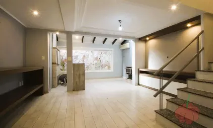 Casa em condomínio fechado com 3 quartos à venda na Avenida Wenceslau Escobar, Vila Conceição, Porto Alegre, 137 m2 por R$ 595.000