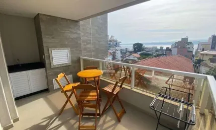Apartamento com 2 quartos para alugar na Carapeva, 210, Centro, Bombinhas
