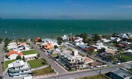 EMPREENDIMENTO EM PRÉ-LANÇAMENTO COM 1 E 2 SUÍTES NA PRAIA DE ZIMBROS