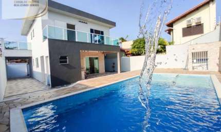 SUPER OPORTUNIDADE!! SOBRADO ALTO PADRÃO MOBILIADO COM PISCINA E CHURRASQUEIRA!!