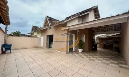 SOBRADO LADO PRAIA 400MTS DO MAR COM 03 DORM EM ITANHAÉM!