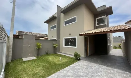 Linda casa lado praia com piscina 650 metros do mar em itanhaém!!