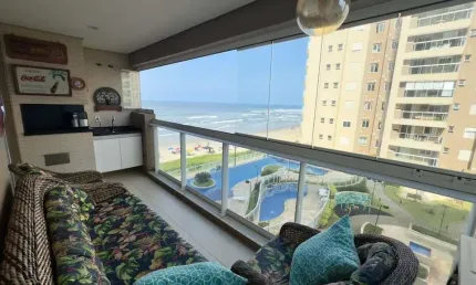 Apartamento no resort frente ao mar no centro de itanhaém!!