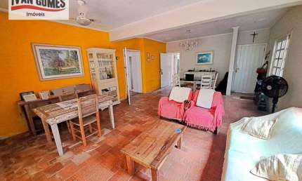 Sobrado com 3 dormitórios à venda, 251 m² por R$ 900.000,00 - Guaiuba - Guarujá/SP