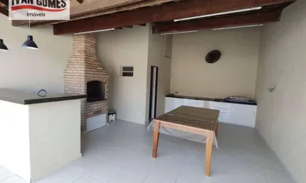 Casa com 3 dormitórios à venda, 173 m² por R$ 1.000.000,00 - Guaiuba - Guarujá/SP