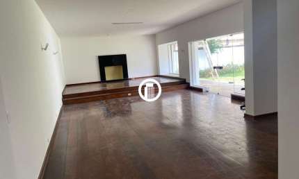 Casa para venda 450m², 4 dormitórios, sendo 3 suítes, 3 vagas - Alto da Boa Vista - SP