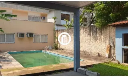 Casa para venda 360m², 4 dormitórios, 1 suíte, 1 vaga - Brooklin