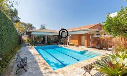 Casa para Venda - 582m², 4 dormitórios, sendo 3 suites, 6 vagas - Brooklin Paulista