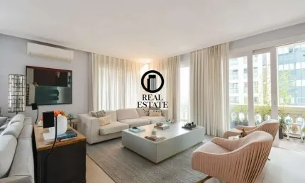 Apartamento para Venda - 246m², 4 dormitórios, sendo 4 suites, 4 vagas - Pinheiros