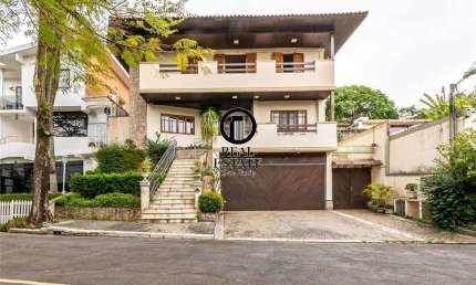 Casa em Condomínio para Venda - 450m², 5 dormitórios, sendo 4 suites, 4 vagas - Morumbi