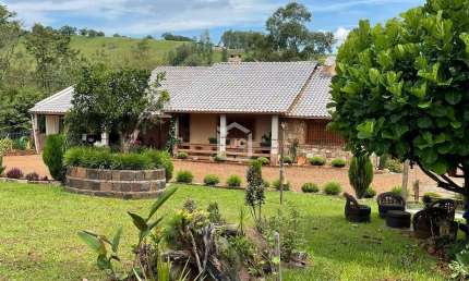 Deslumbrante propriedade, Cristo Rei , Sao Carlos - SC