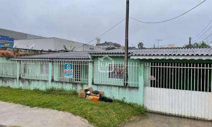 Casa com 2 quartos para alugar na Rua Xingu, 51, Iguaçu, Araucária