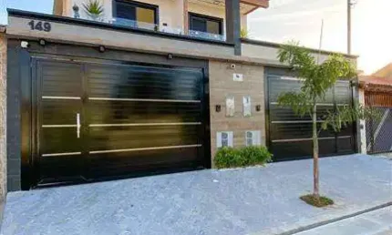 Casa com 3 quartos à venda na Rua Maracana, 51, Balneário Maracanã, Praia Grande