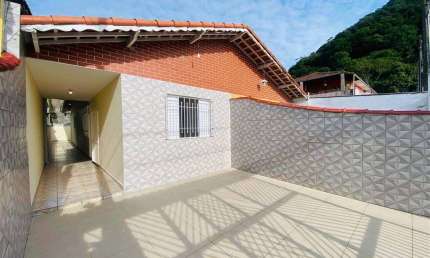 Casa com 2 quartos à venda na Rua Itaóca, 372, Itaóca, Mongaguá